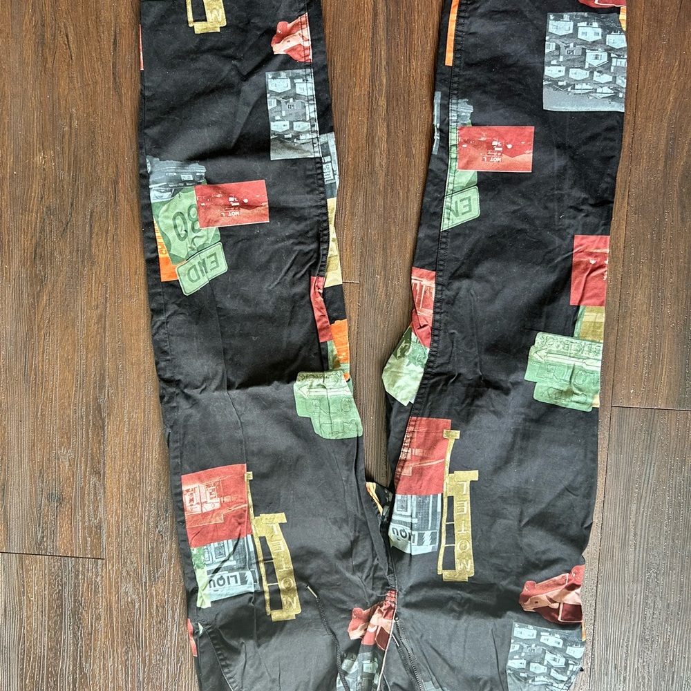 The Hundreds cargo Print Pants - Picture 3 of 3